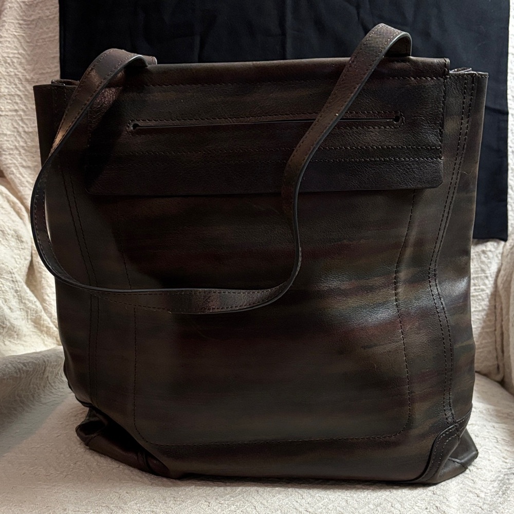 Frye beautifully variegated leather purse in brown, green, maroon, and tan